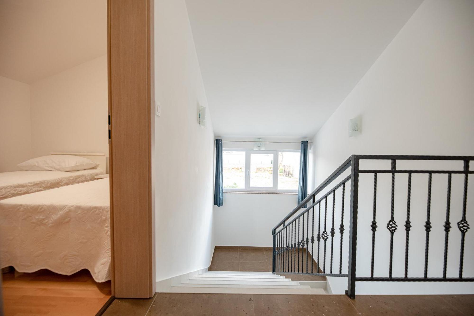 Olive Bridge Villa Maslenica Ngoại thất bức ảnh